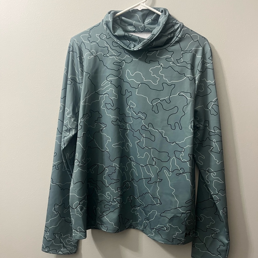 Under‎ Armour women’s cold weather funnel neck green sweatshirt NWT